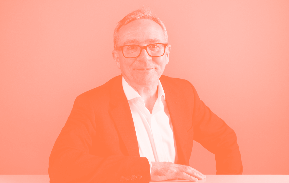 Image of chapter 1 author Les Binet